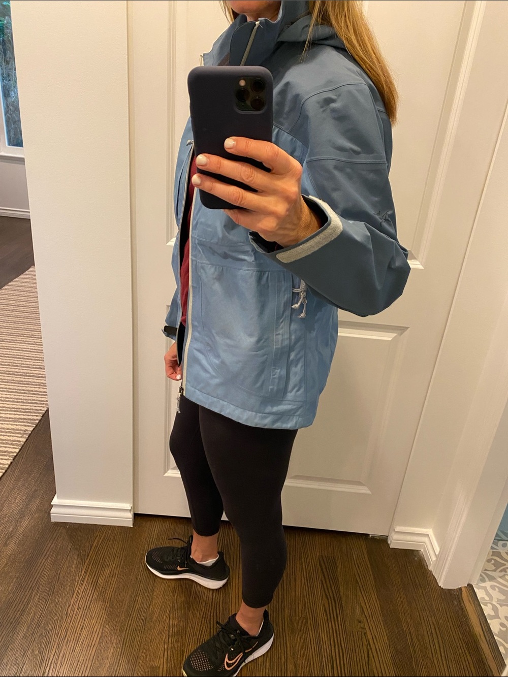 Arc’teryx Shell Jacket - Picture 10 of 12